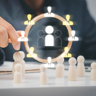 SNS運用×マーケティングで成功するには？主な手法や効果的な運用ポイントを解説