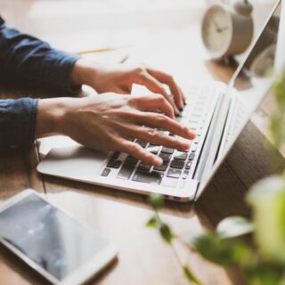 インサイドセールスのやり方とは？メリットや導入のコツを徹底解説
